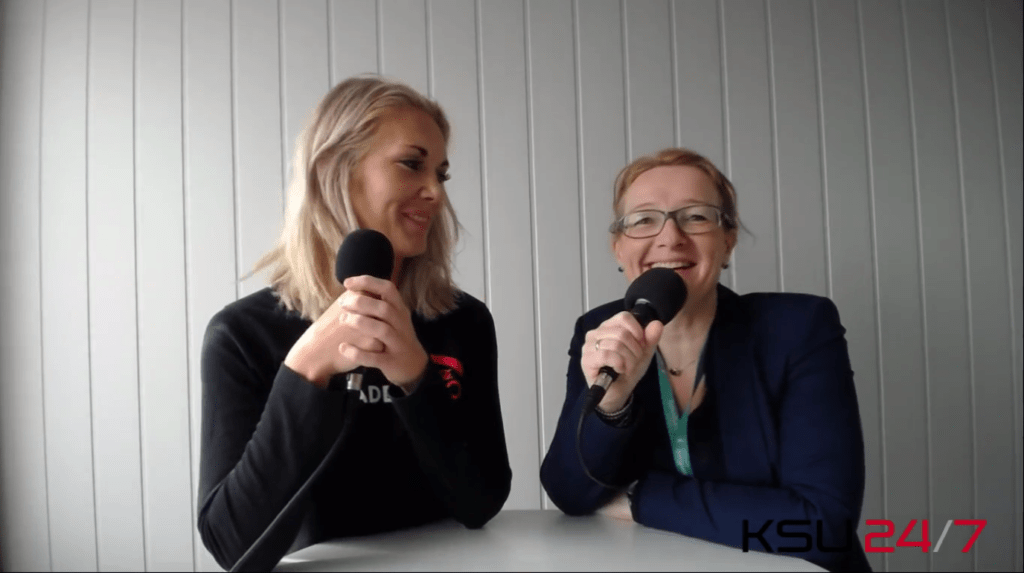 Sissel Ranheim Sæther og Wenche Weiseth Frantzen er med å arrangerer Snadderfestival i Kristiansund i helga.