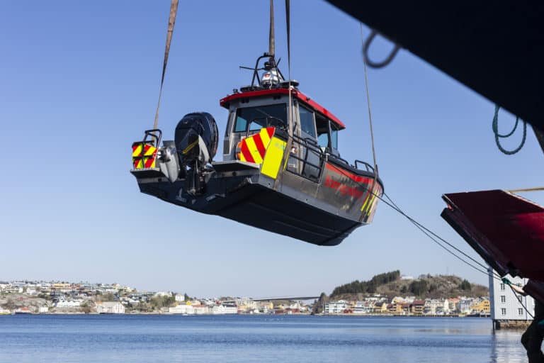 Brannvesenets nye båt sjøsatt onsdag﻿