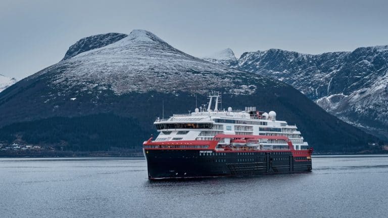 Cruiseskip til Averøy