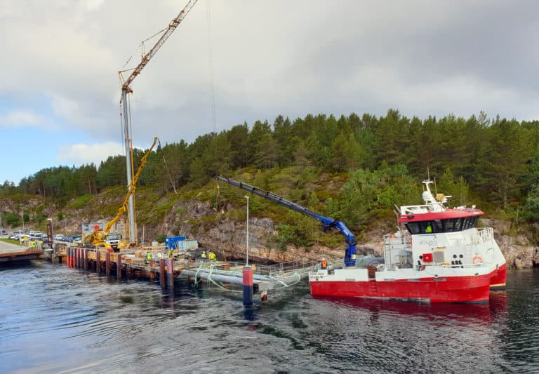 Første veka i september startar rivinga av ytste delen av piren på ferjekaia i Seivika. Det kan gi kansellerte avgangar morgon og kveld.