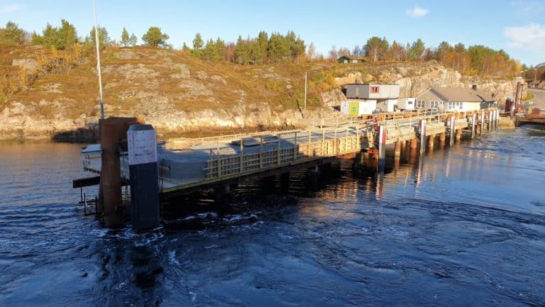 Nattarbeidet på Tømmervåg ferjekai blir utsett